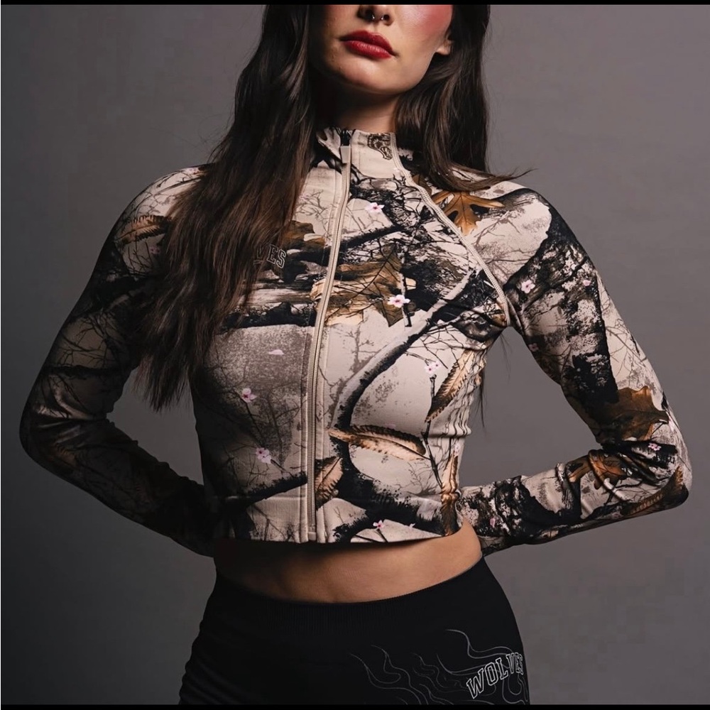 ISO Darc Sport Woodland Camo Zip-Up Jacket Large
